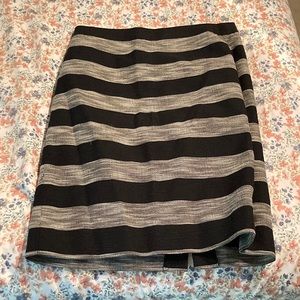 Black and white striped skirt size 2 pencil skirt